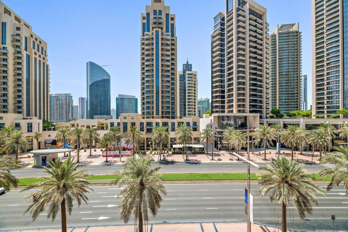 Silkhaus Bright Studio In Downtown With Balcony, Pool & Gym Access * Dubai