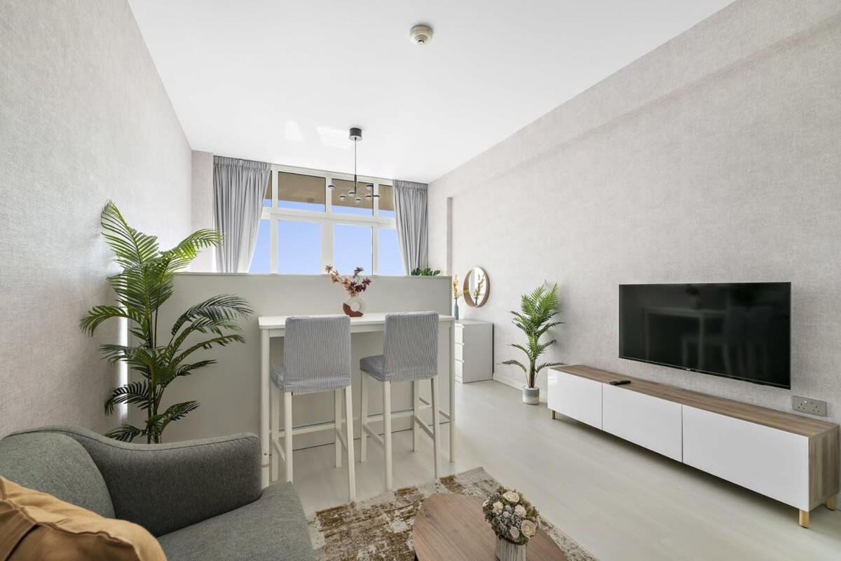 Silkhaus Palm Jumeirah Stylish Studio With Full Sea View Dubai