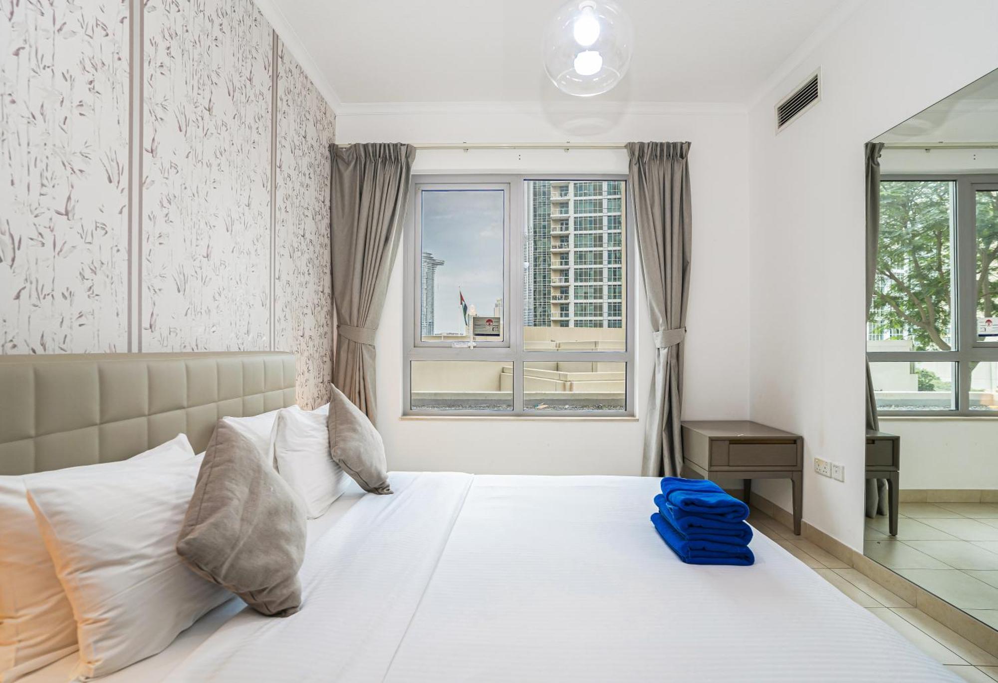 New Arabian Burj 1 & 8 Downtown Apartment