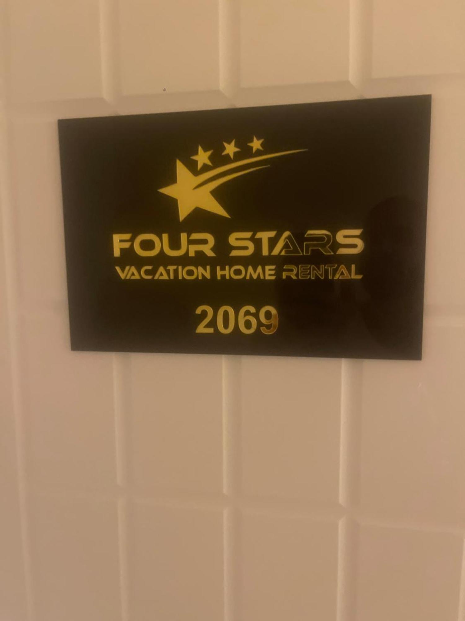 Hostel Four Stars *