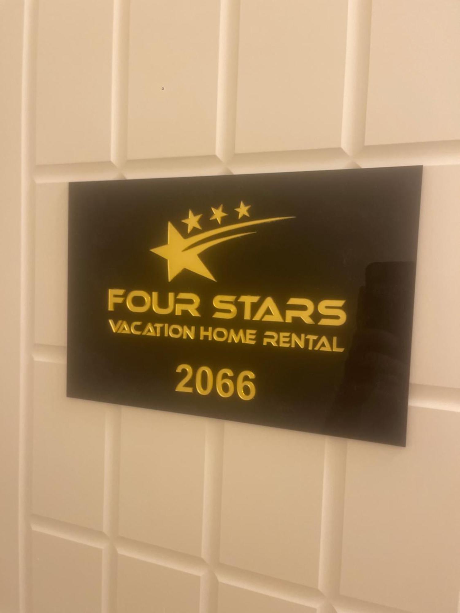 Four Stars Dubai