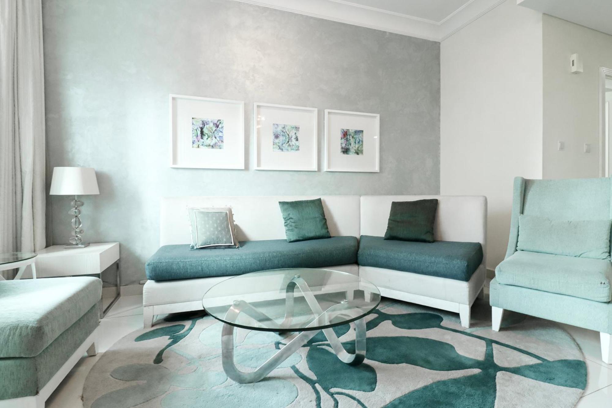 Three Bedroom Near Mall Street Downtown - Ezytrac * Dubai