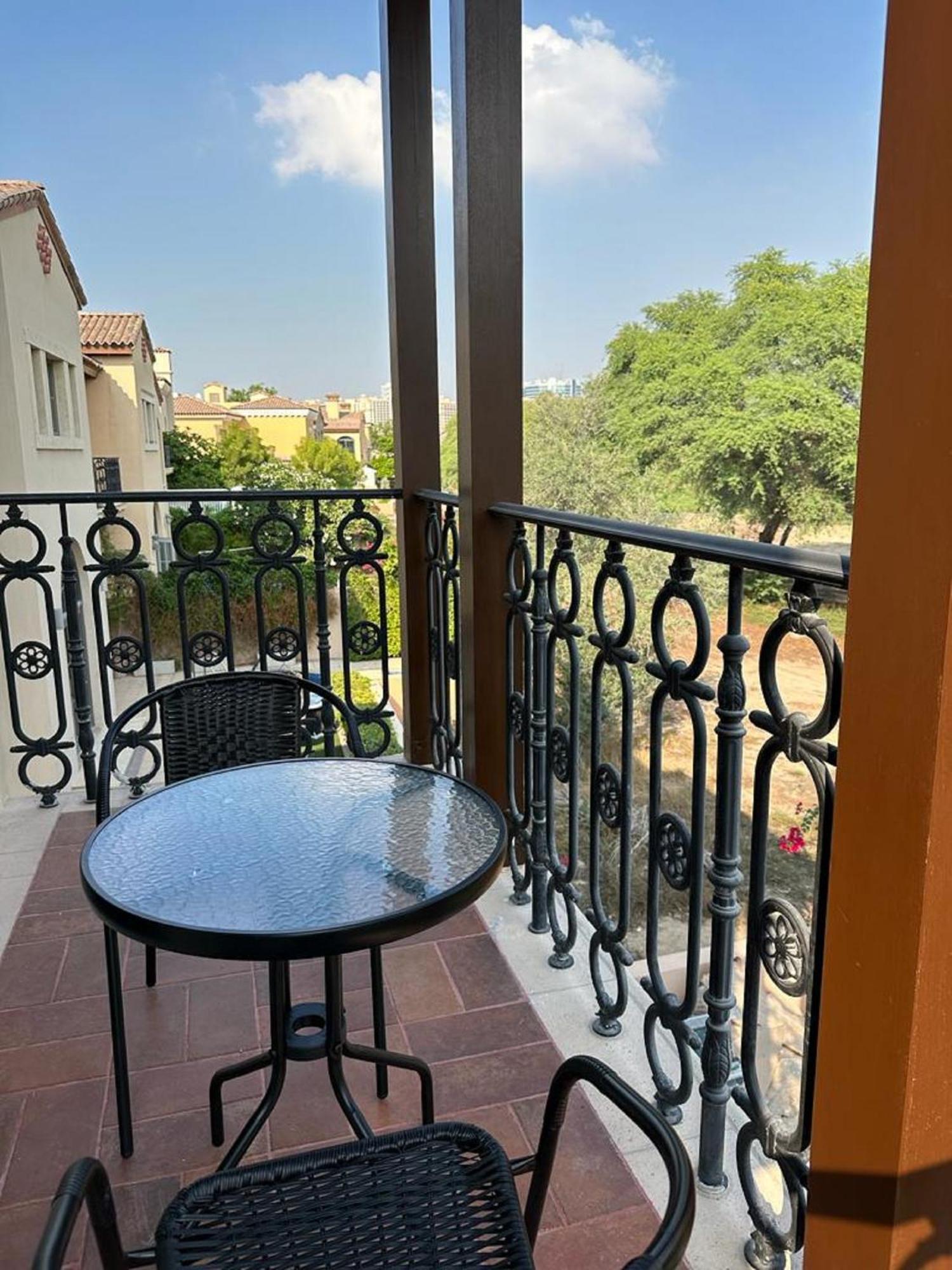 Whispering Pines Jumeirah Golf Estates By Golden Casa Villa