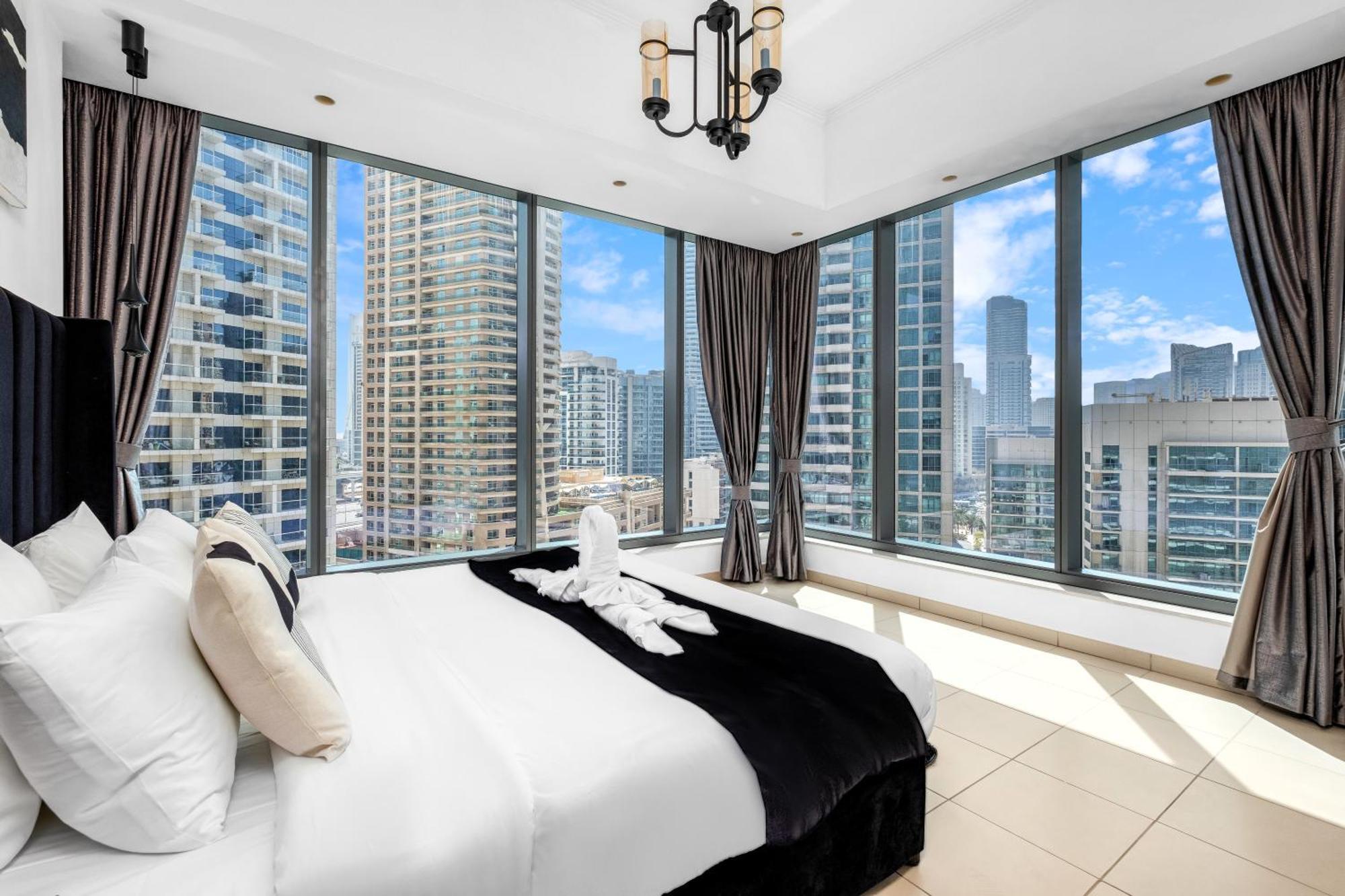 Panoramic 1br Stunning Marina Views Near Jbr By Maxx Value Homes Apartamento