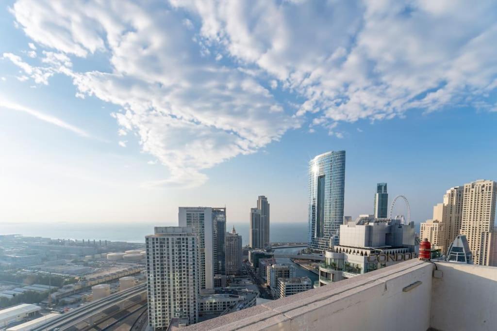 Apartment Fantastic Near Metro And Jbr Dubai