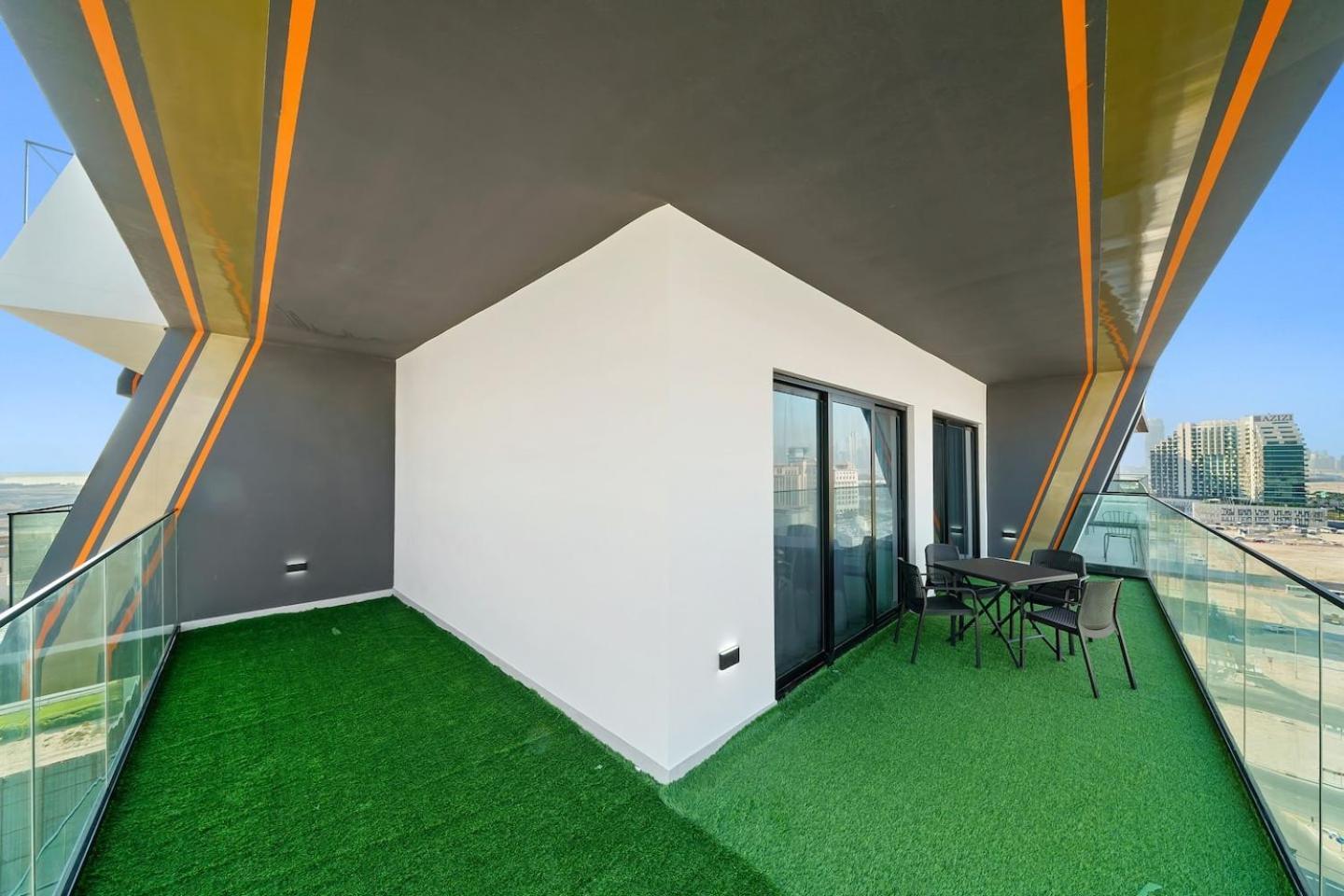 Stunning 3 Bedroom In Binghatti Creek Daire Dubai