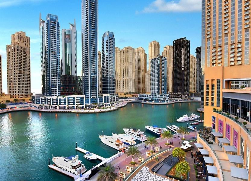A Place Like A In Marina Daire Dubai