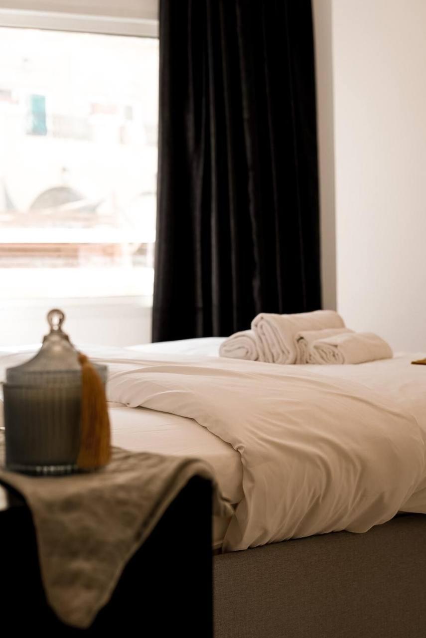 Apartment Dubaistay Luxury 2 Bedroom Jvc King And Queensize