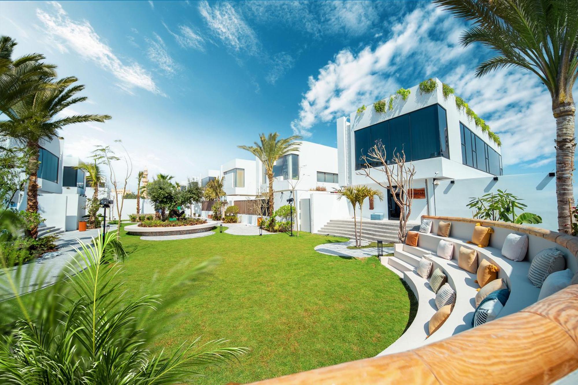 Nas House Private Hotel Dubai