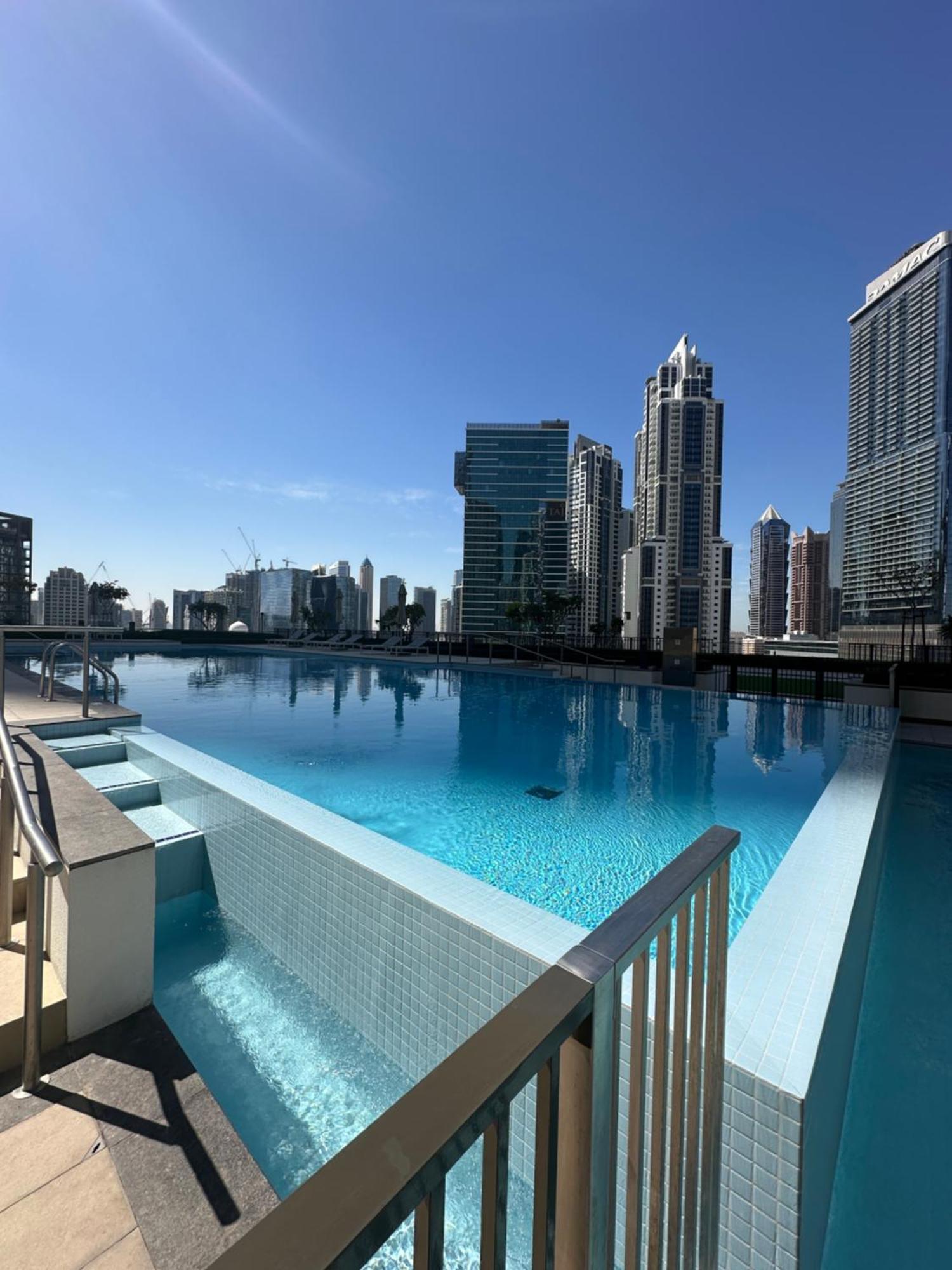 Burj Crown 2br With Panoramic Burj Khalifa View Apartment *