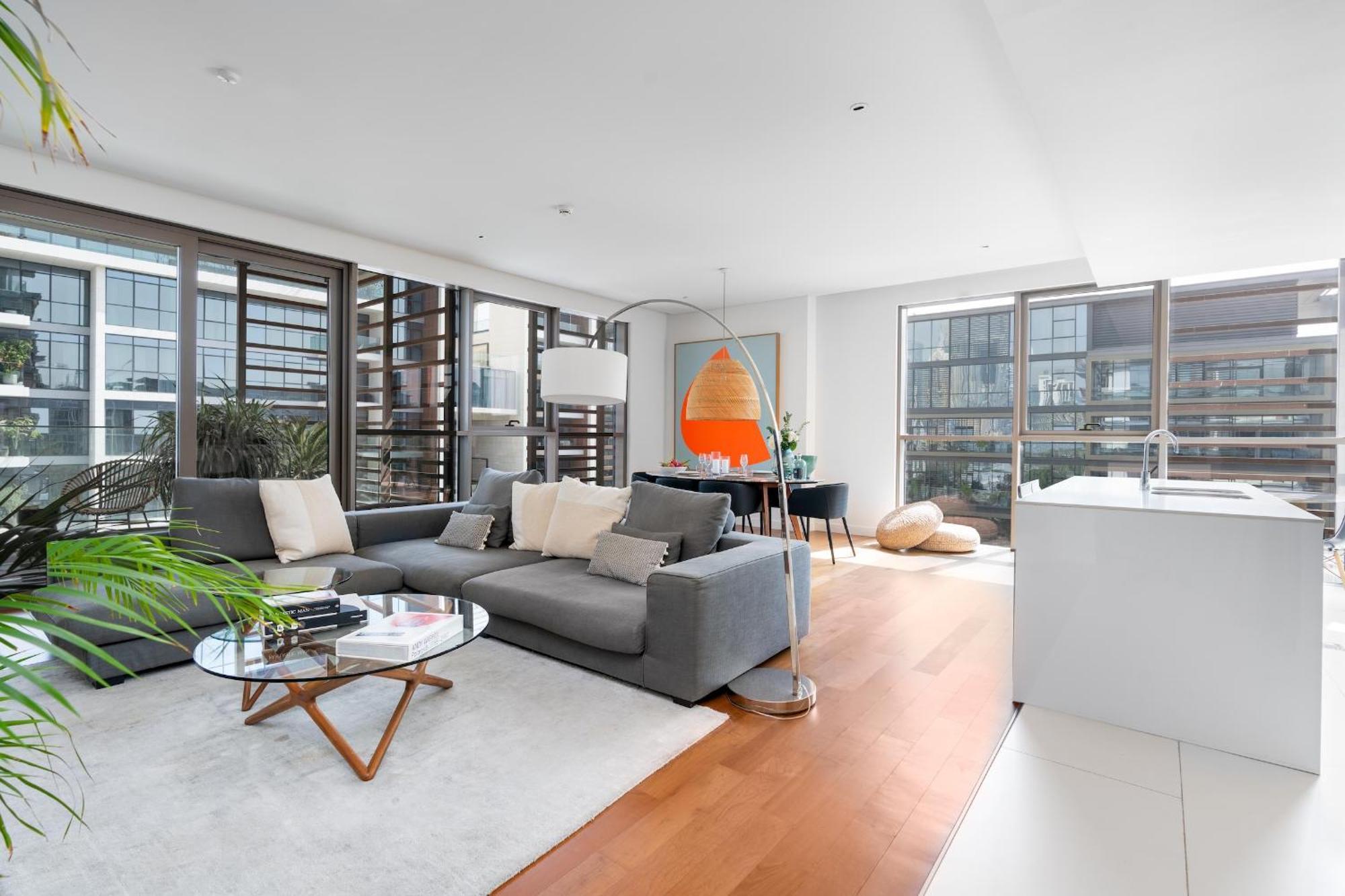 Apartment City Walk - 2br With Terrace - Cityapartmentstay *