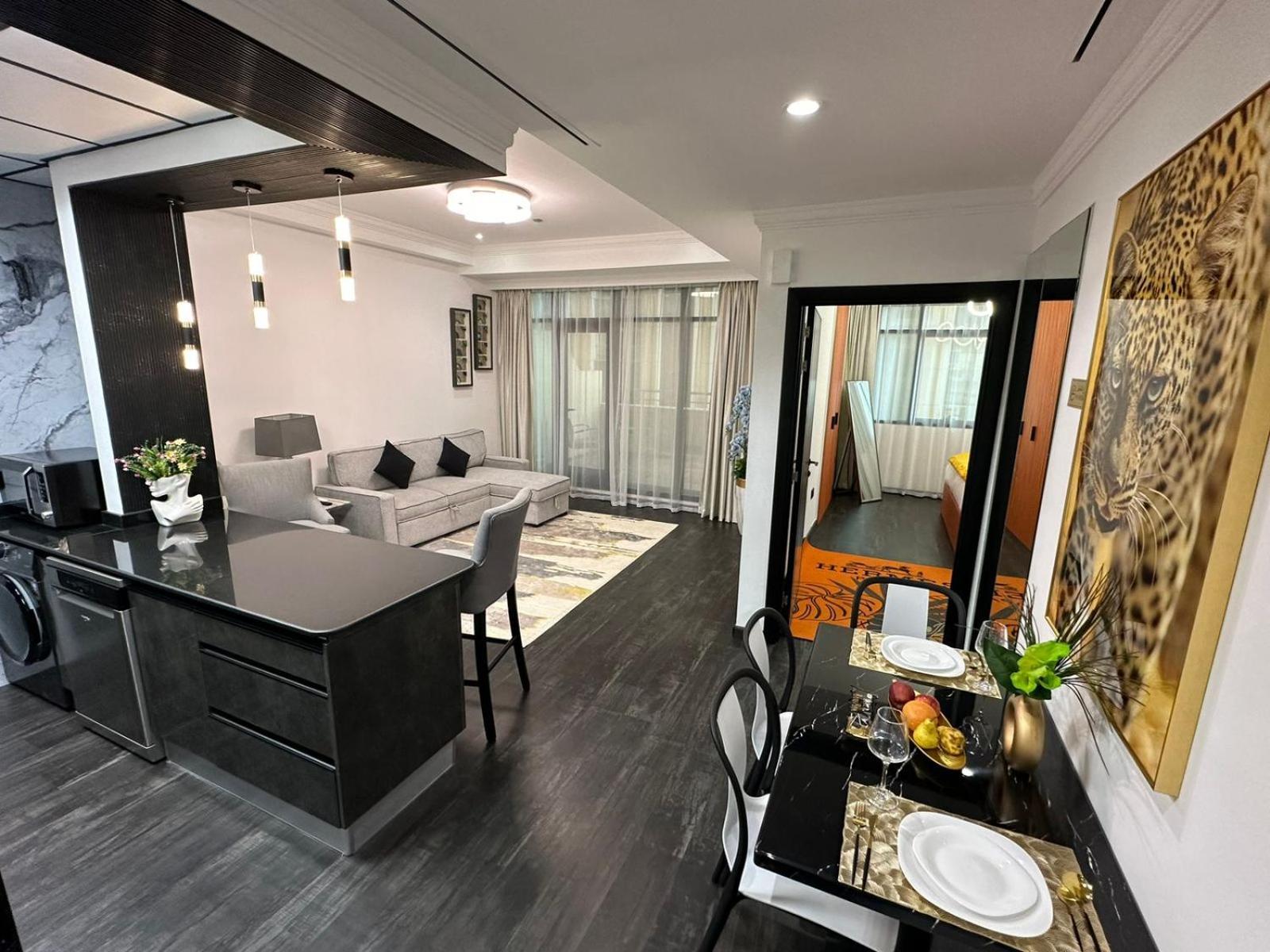 In The Luxury Marina Crown Tower Walk To Barasti Daire