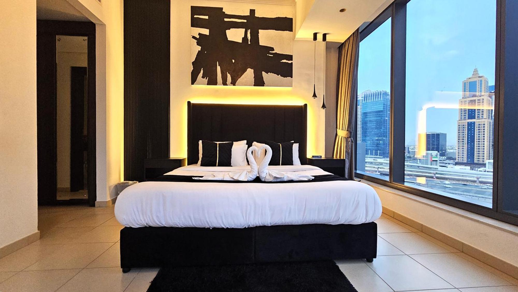 Panoramic 1br Stunning Marina Views Near Jbr By Maxx Value Homes Dubai