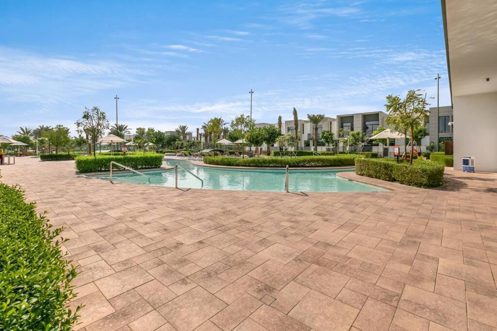 Villa Keysplease Beautiful 3 B/r 16, Arabian Ranches *