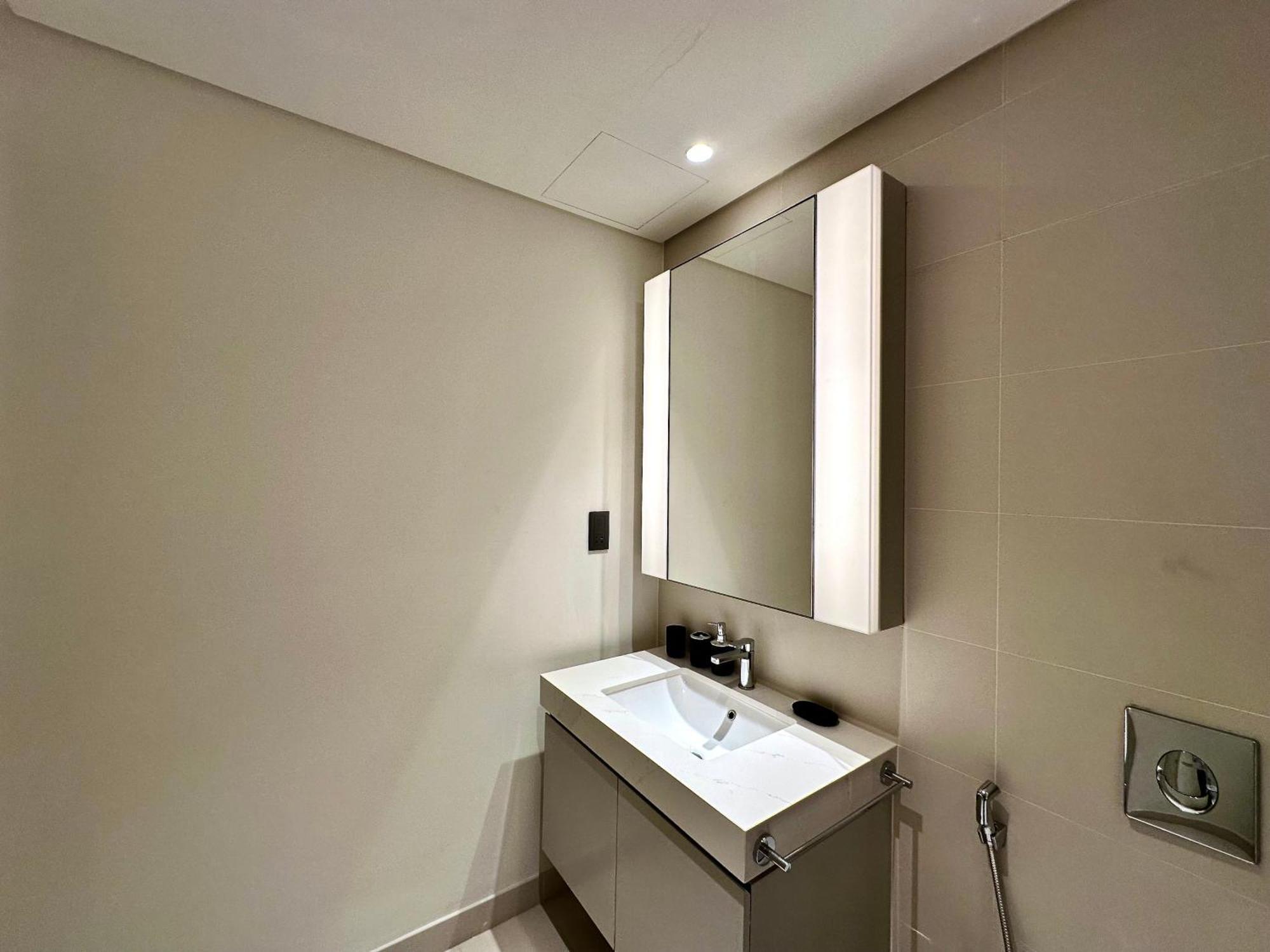 Apartment Lux Bnb I Sun Rise Bay I Palm & Sea View