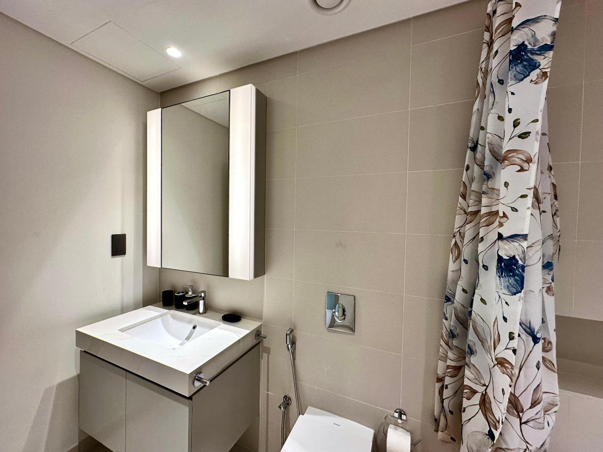Apartment Lux Bnb I Sun Rise Bay I Palm & Sea View