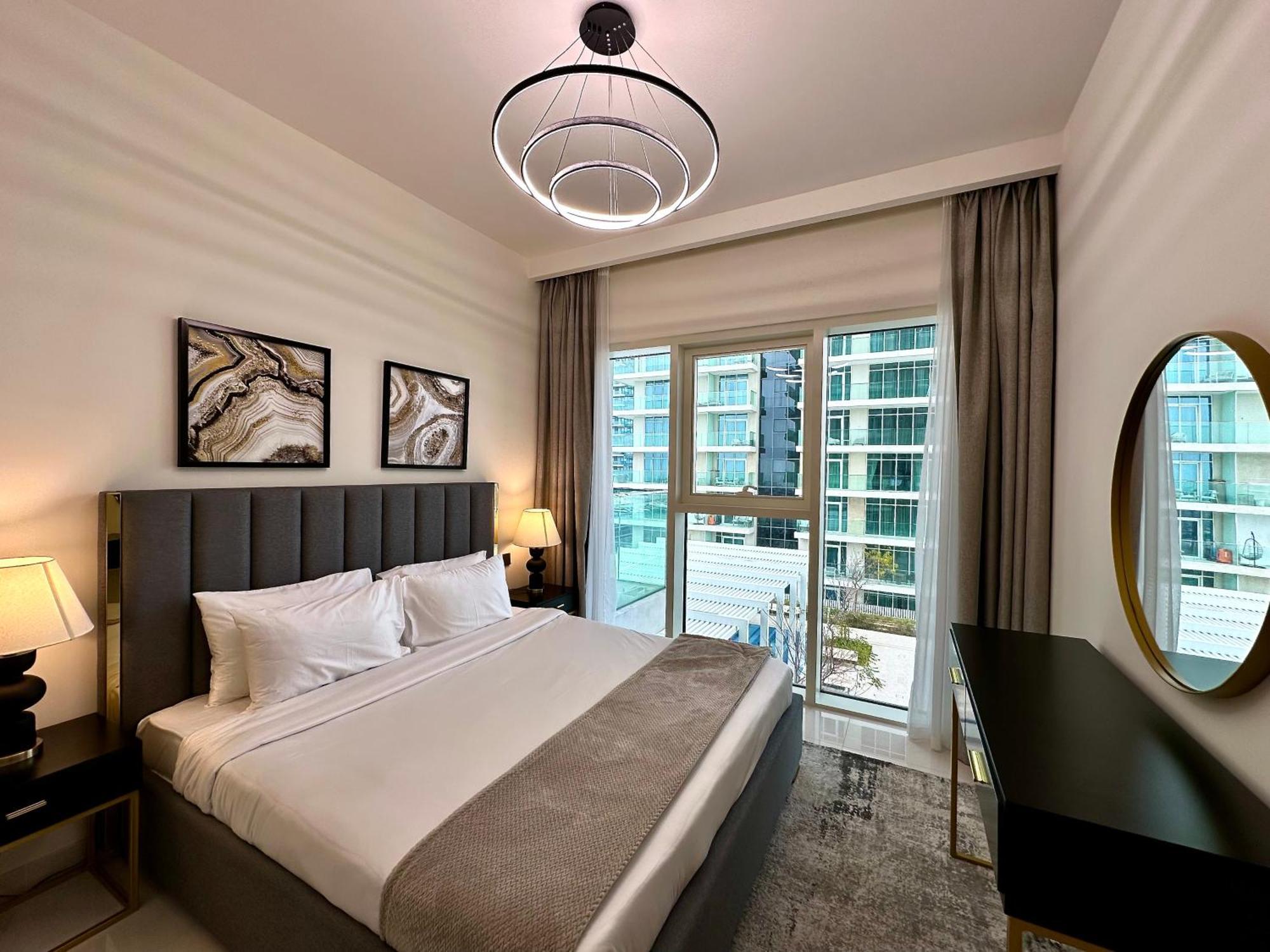 Apartment Lux Bnb I Sun Rise Bay I Palm & Sea View Dubai