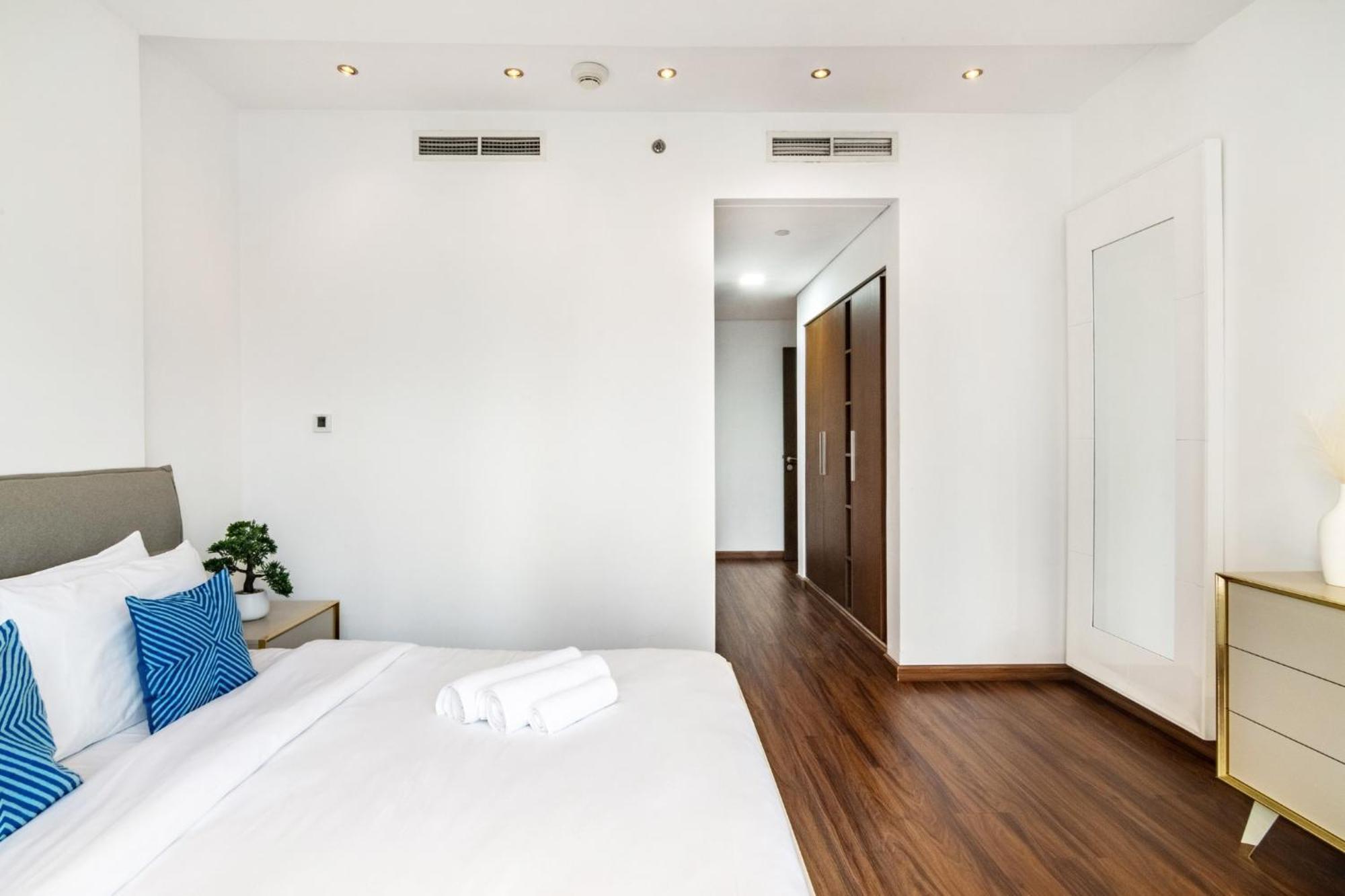 Holiday home The Lofts - Luxurious Space With Burj Khalifa View *