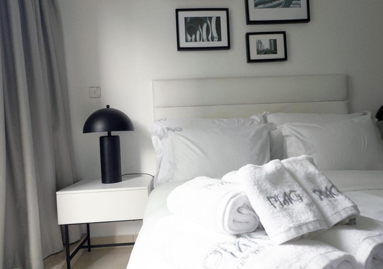 Modern Living Studio 2min Walking To Jbr Beach Apartment Dubai