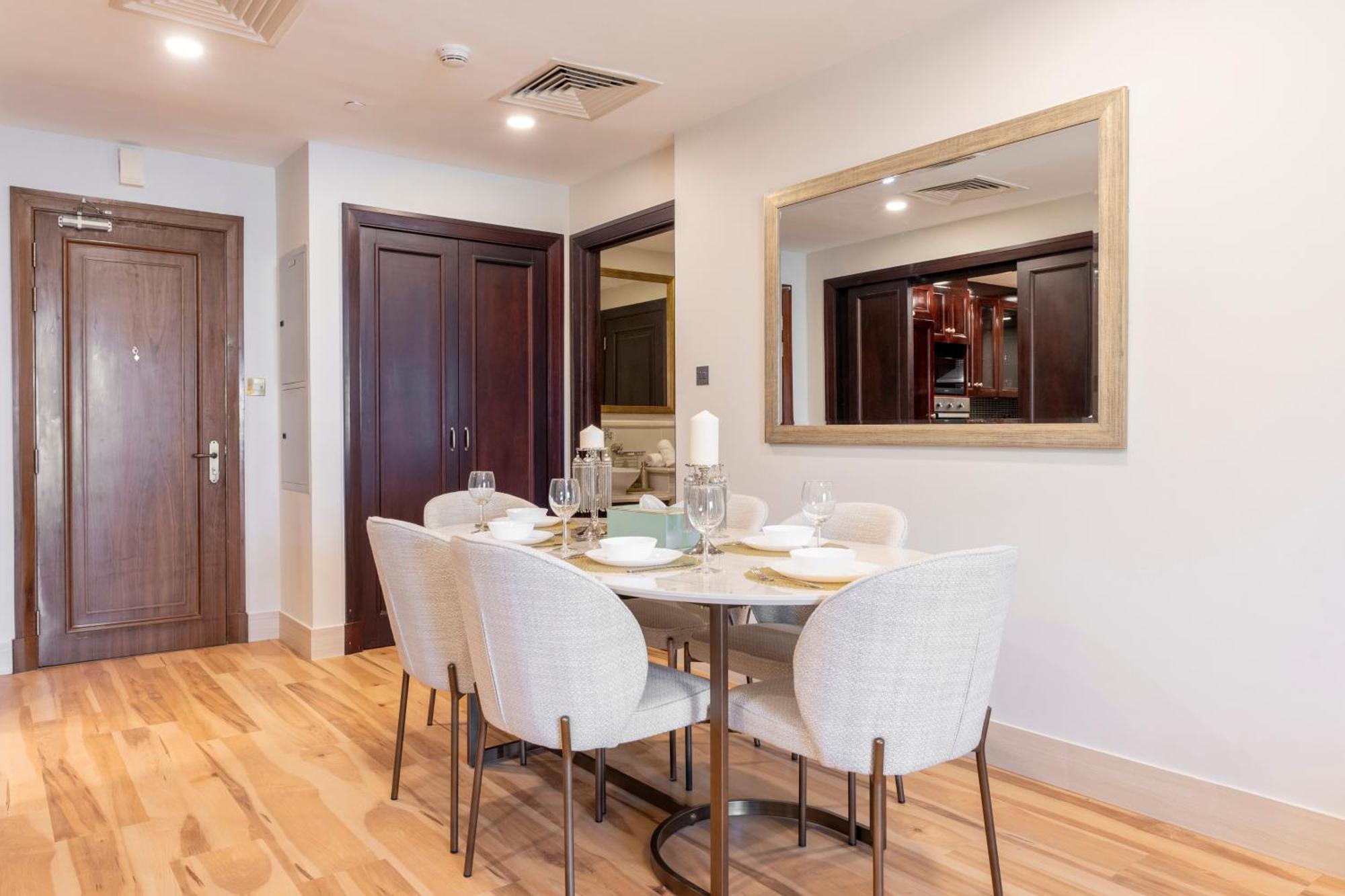 Ultra Luxury Downtown - Full Burj Khalifa View - 5 Min Walk To Mall!