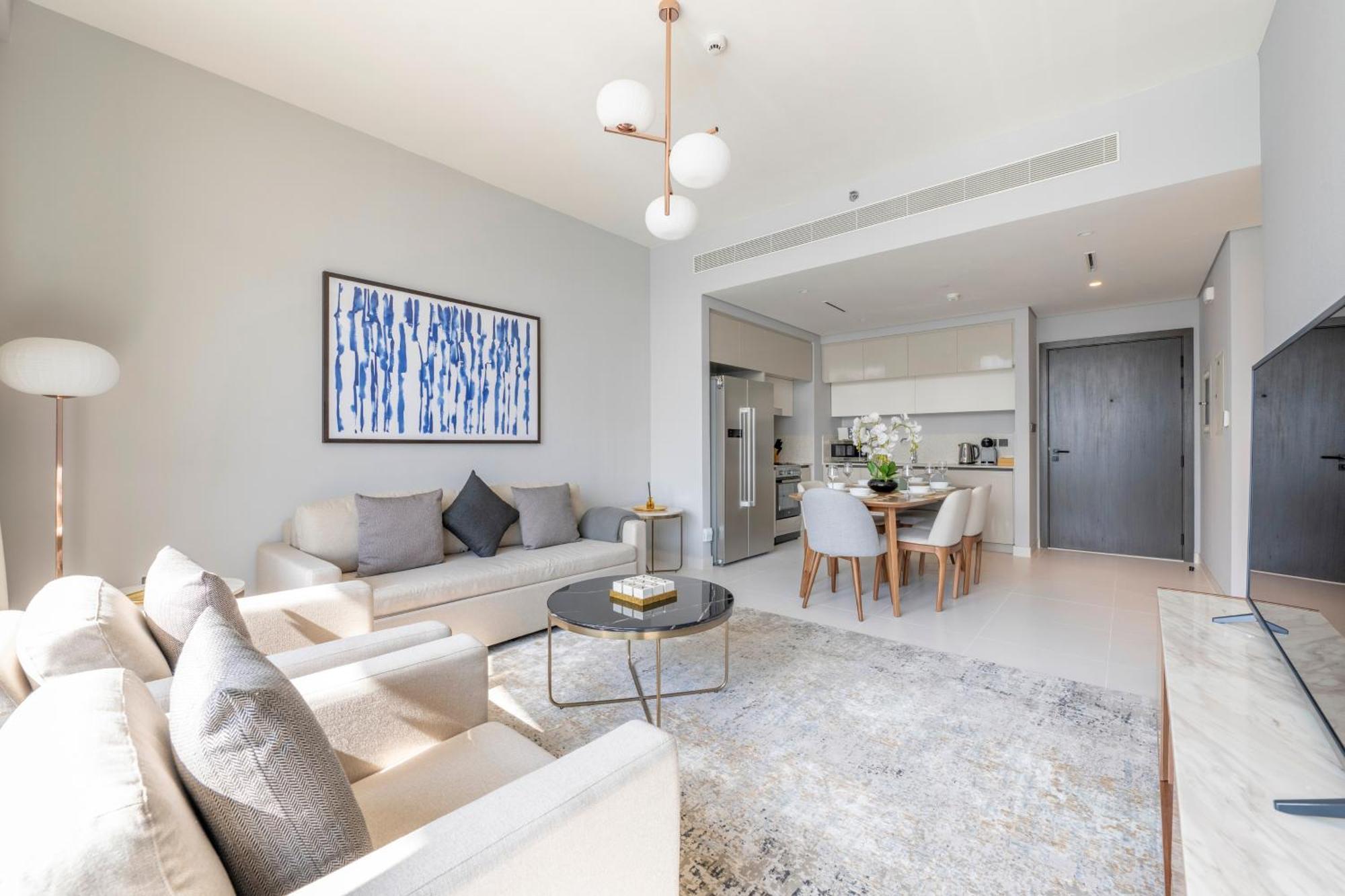 Ultra Luxury Emaar Beachfront - Private And Pool Apartment