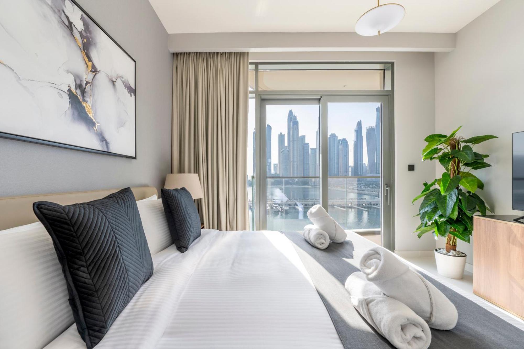 Ultra Luxury Emaar Beachfront - Private And Pool Dubai