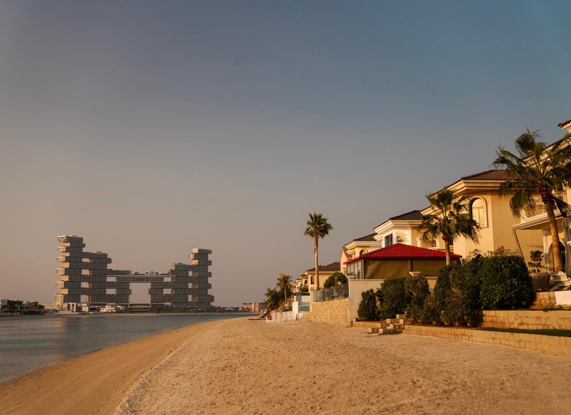 Villa Luxe 4br On Palm Jumeirah With Beach Access