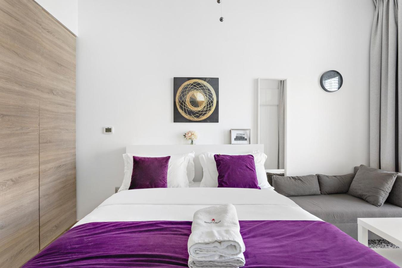 Apartment Summer Offer! Inclusive! Prime Location Dubai