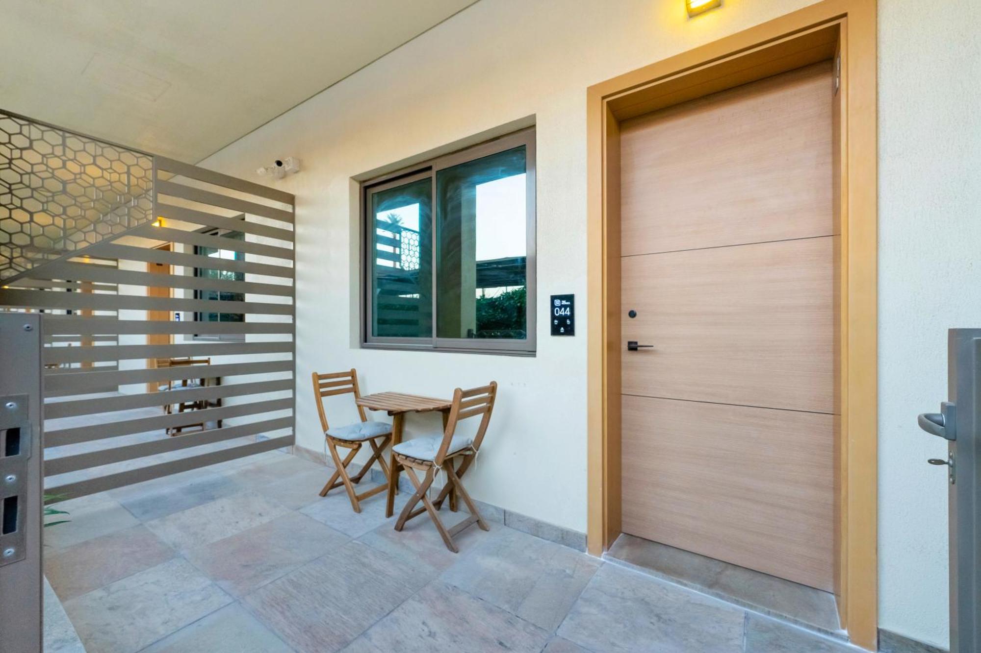 The Sustainable Homes Operated By Fam Living Apartment