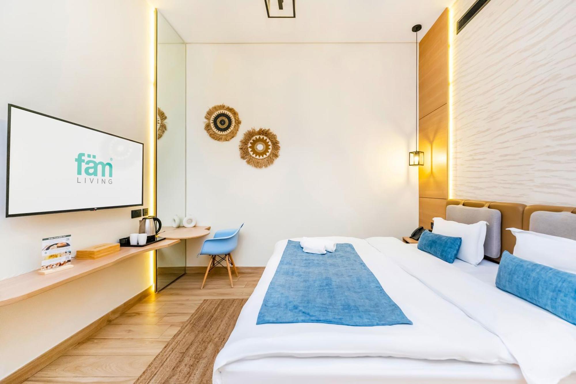 The Sustainable Homes Operated By Fam Living Apartment *
