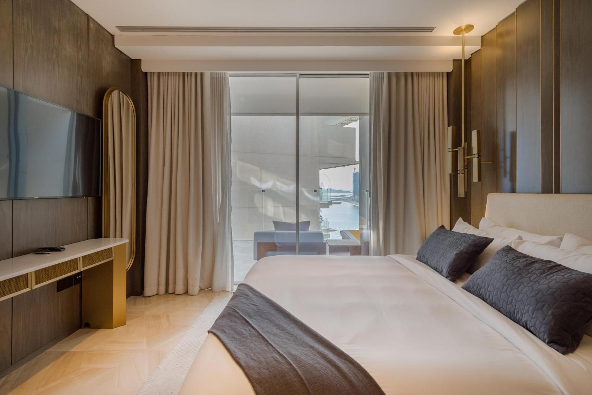 Eden's Homes & - Five Palm Residences * Dubai