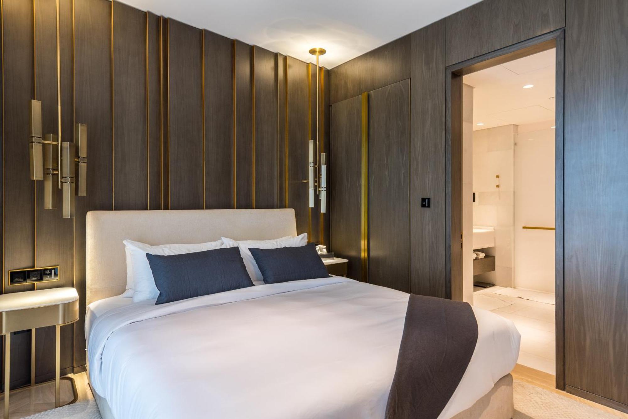 Apartment Eden's Homes & - Five Palm Residences *