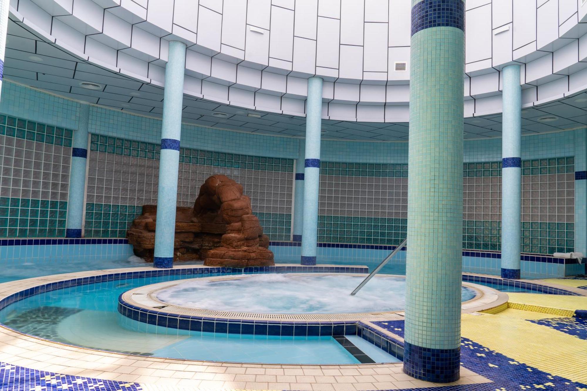 Estay Hotel Otel