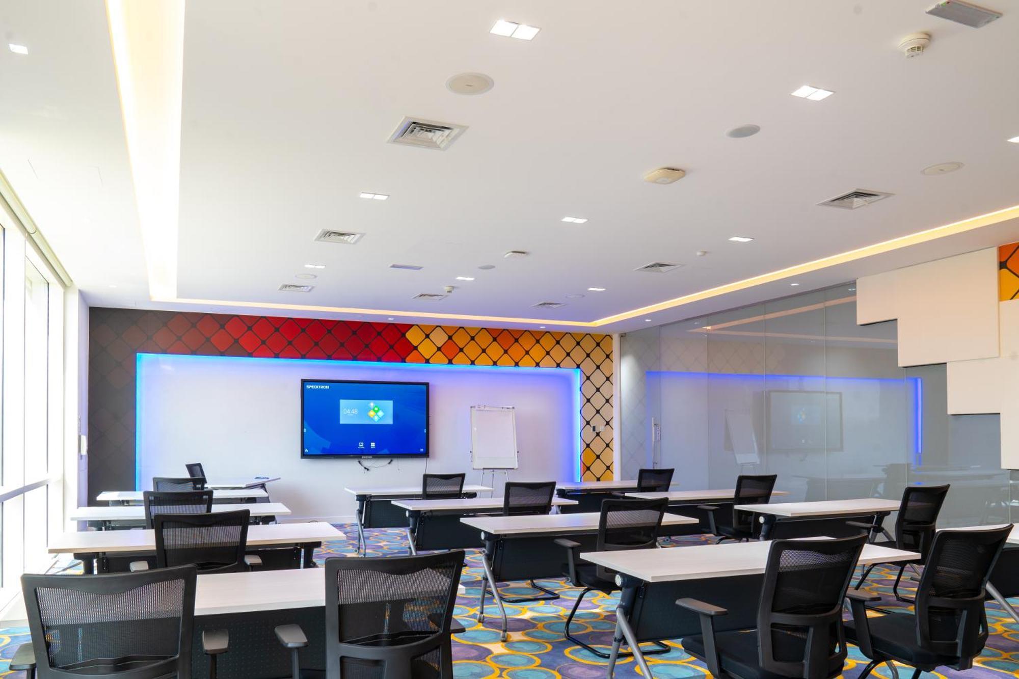 Estay Hotel Otel