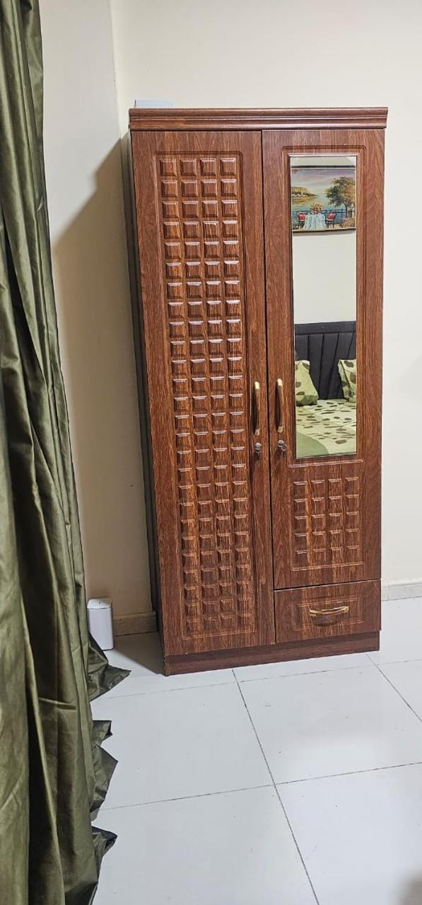 Fully Furnished Next To Sharaf Dg Metro Station Tatil Evi Dubai