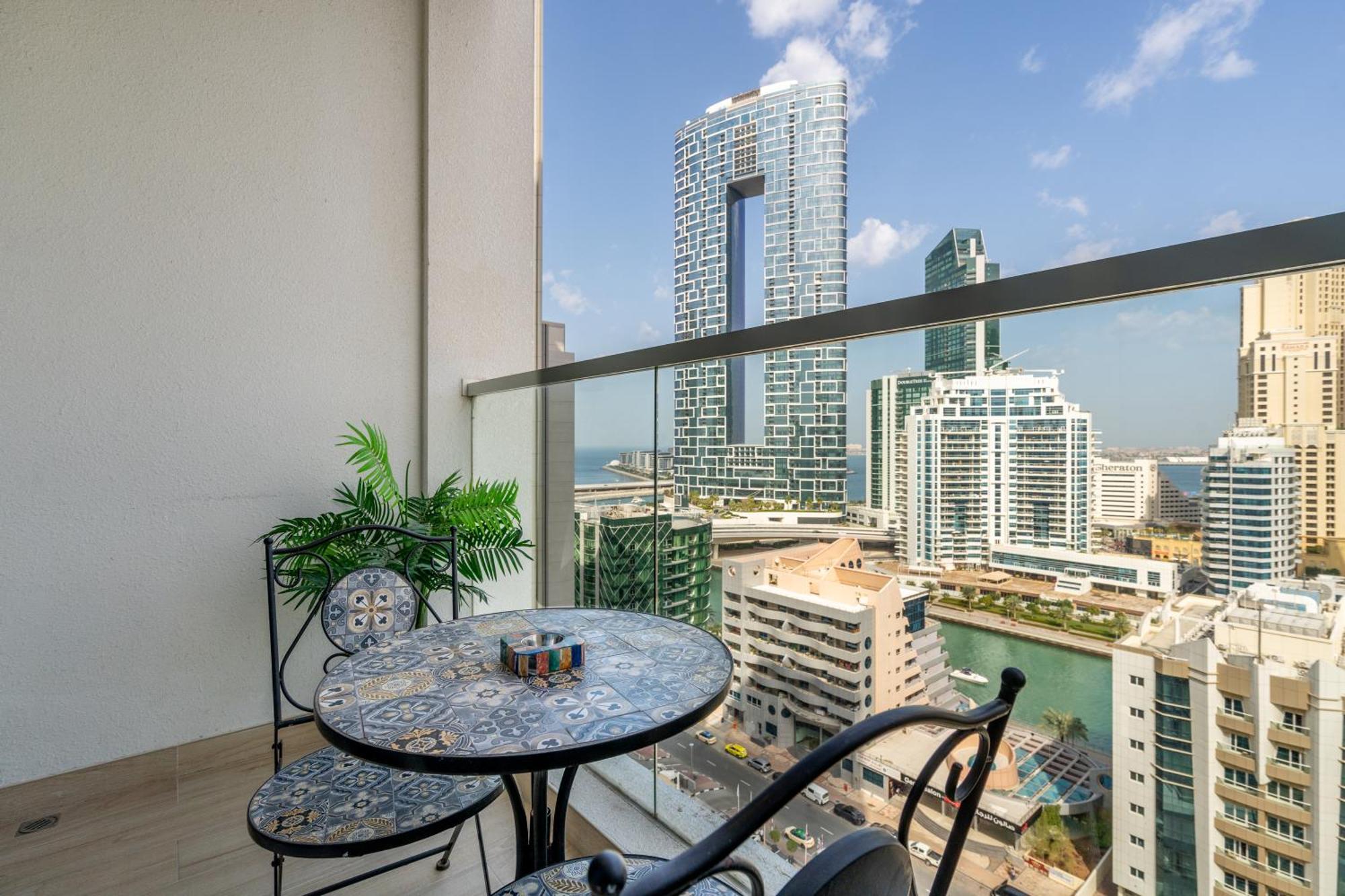Flash Sale! Romantic Studio With Amazing Marina Views From The Balcony- Marina Dubai