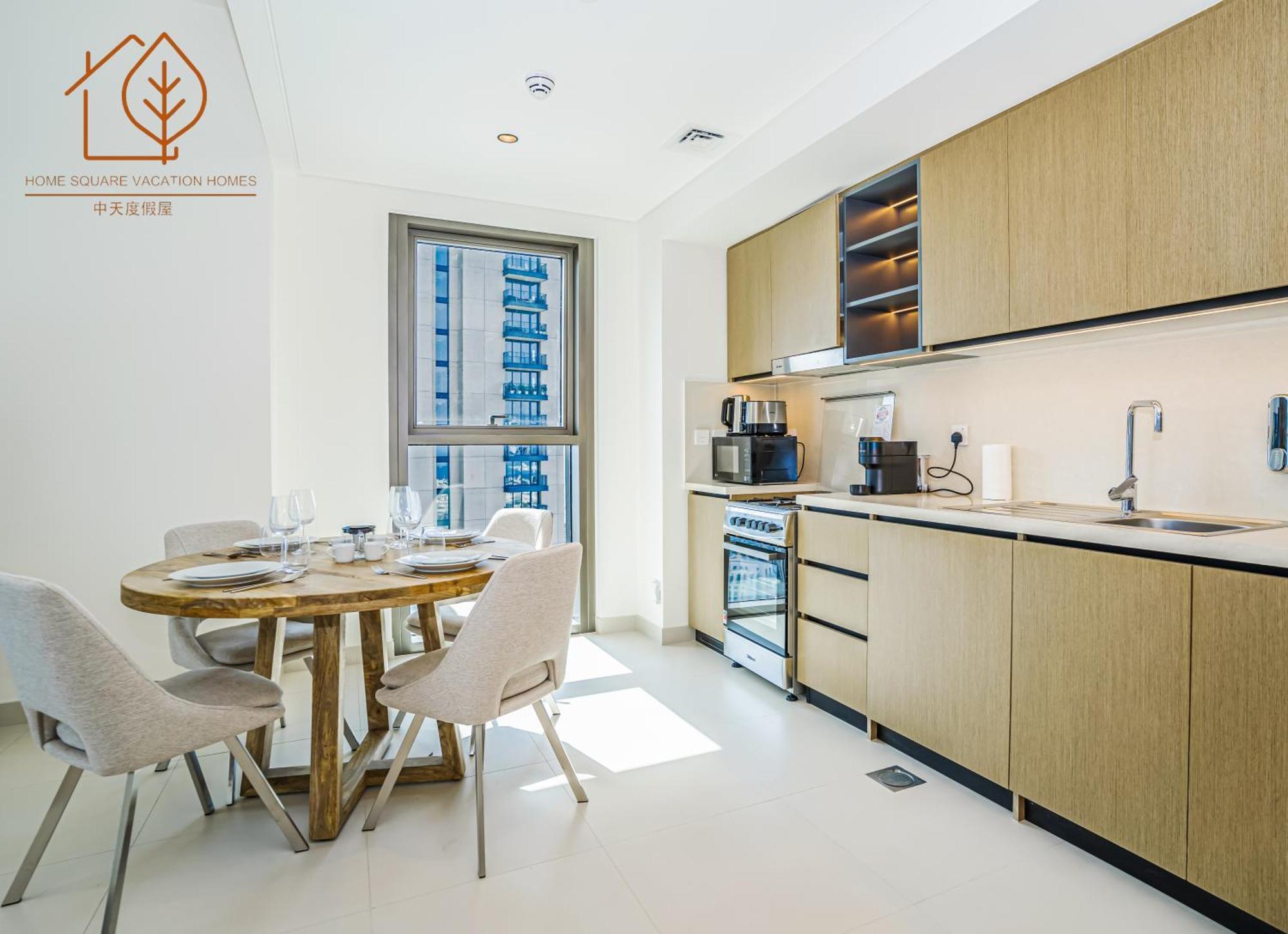 Floor Burj & Full Downtown Views 176bc-2 * Dubai