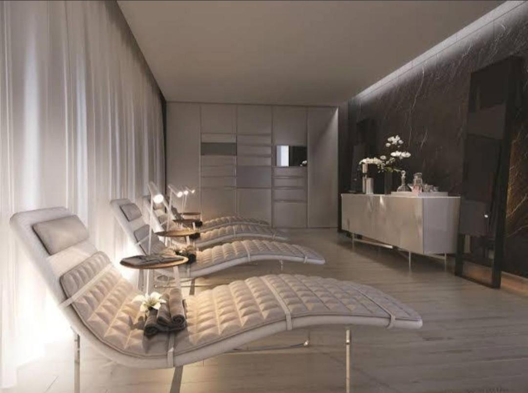 Lovely 2/ Bedroom *