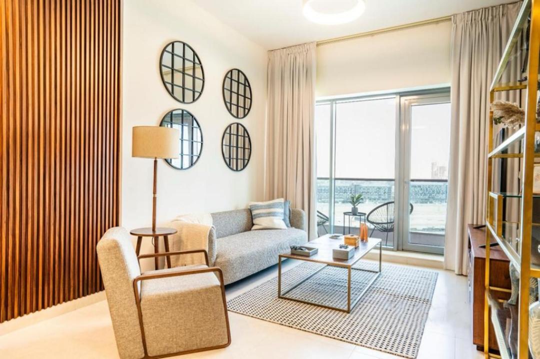 Luxury 1-bedroom Oasis Near Downtown Holiday home *