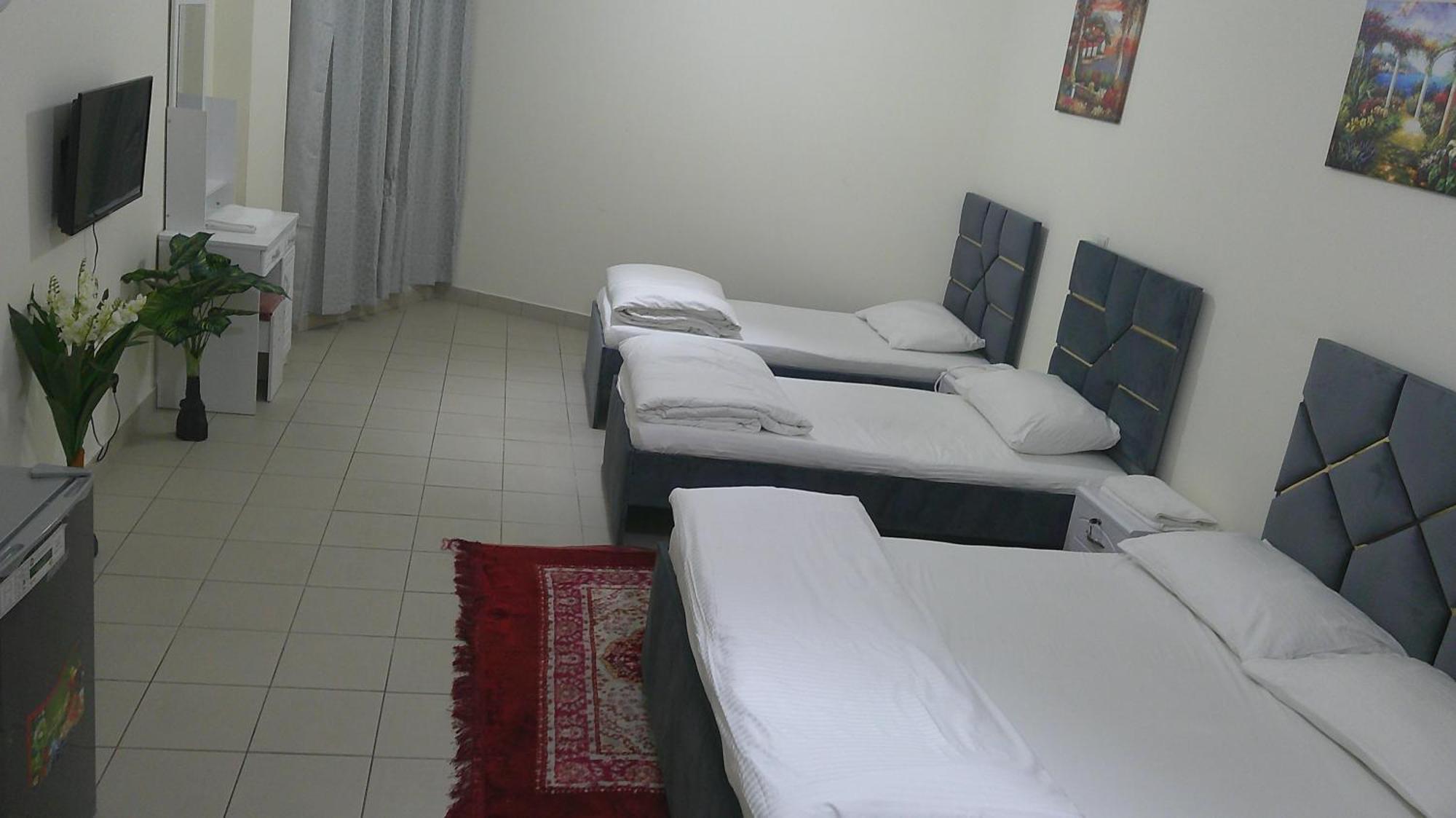 Ruby Star F2 Hostel