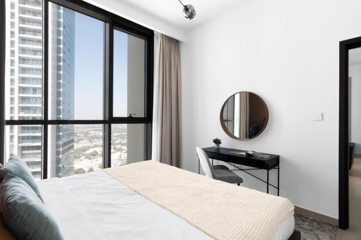 Silkhaus Luxury Building High Floor 1bdr In Downtown *