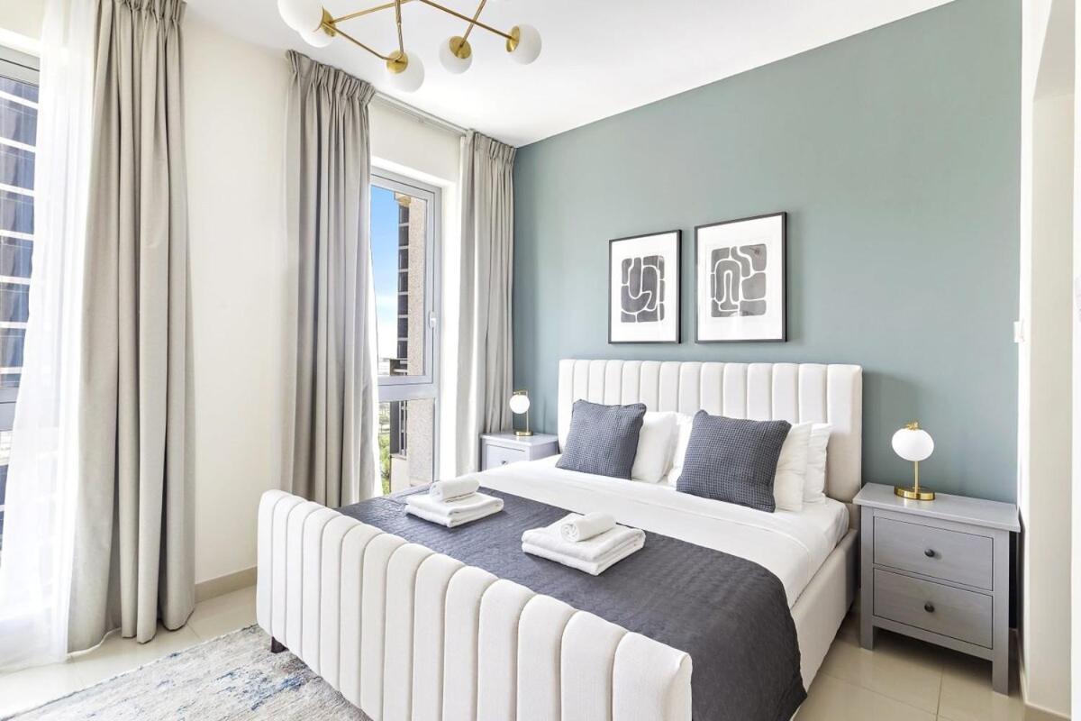 Silkhaus Burj Khalifa Walking Distance 1bdr In Downtown Apartamento
