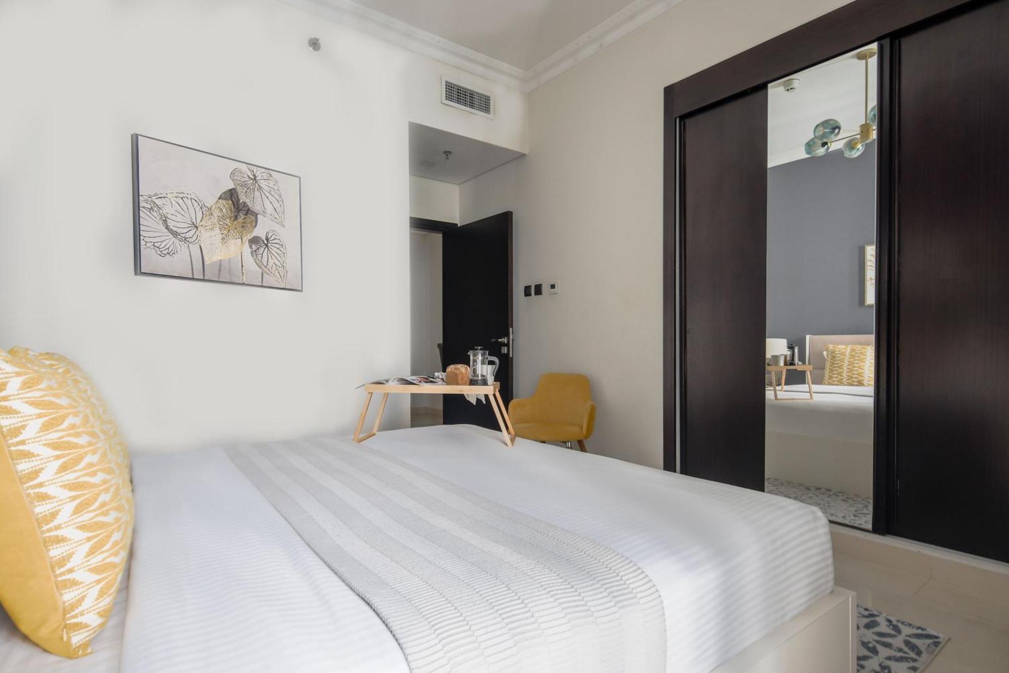 Apartment Frank Porter - Mon Reve Dubai