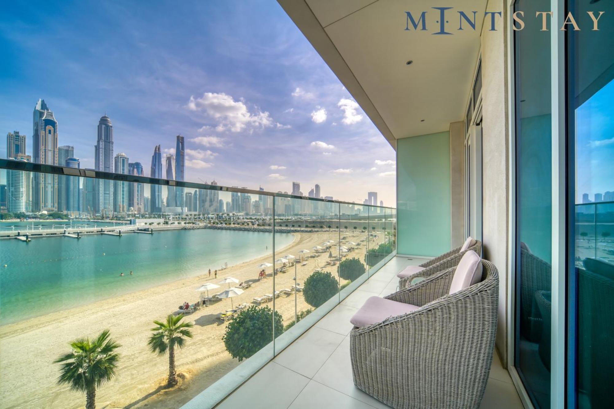 Sunrise Bay, Emaar Beachfront Harbour - Mint Apartment *