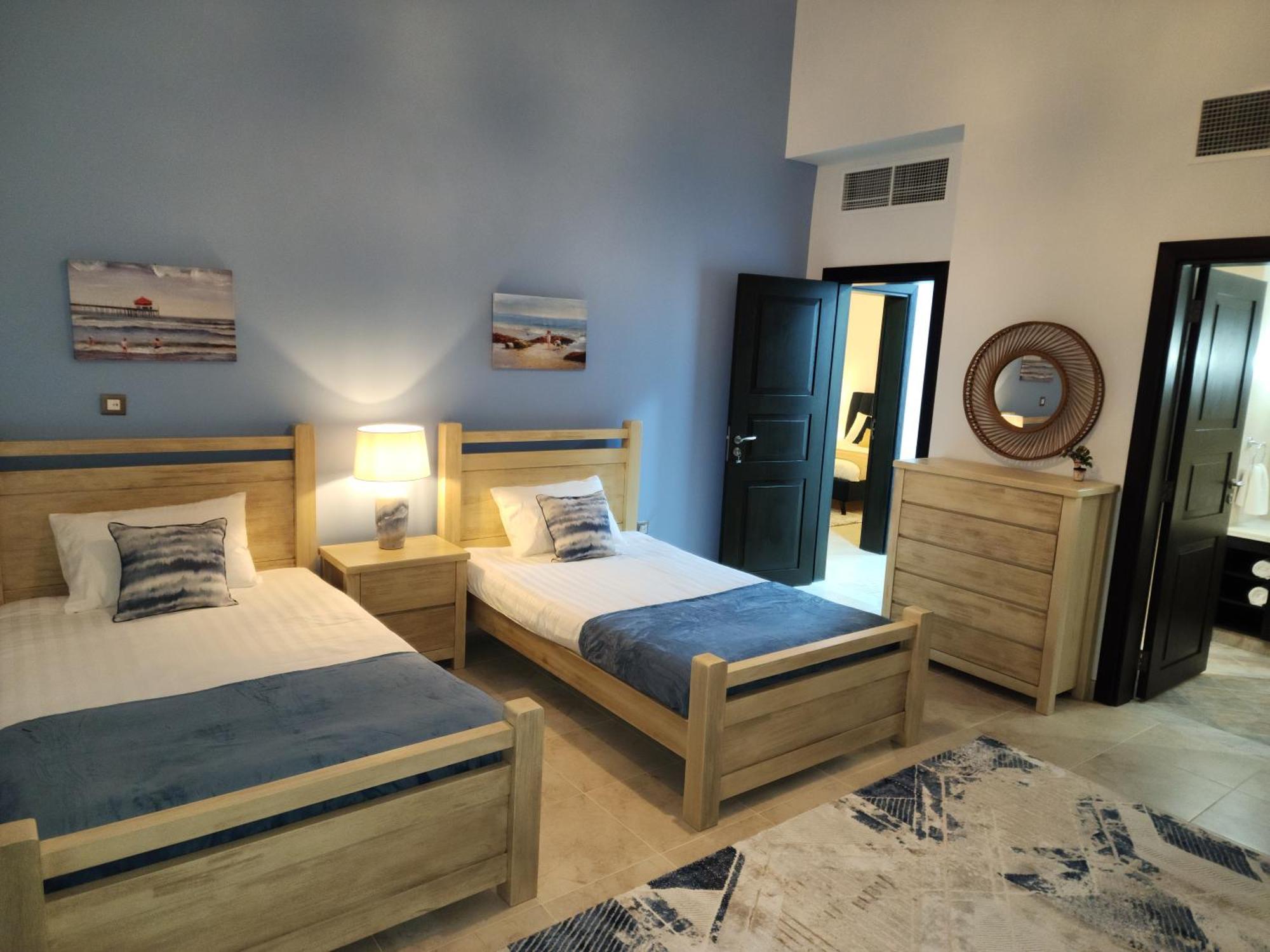 Villa Whispering Pines Jumeirah Golf Estates By Golden Casa Dubai