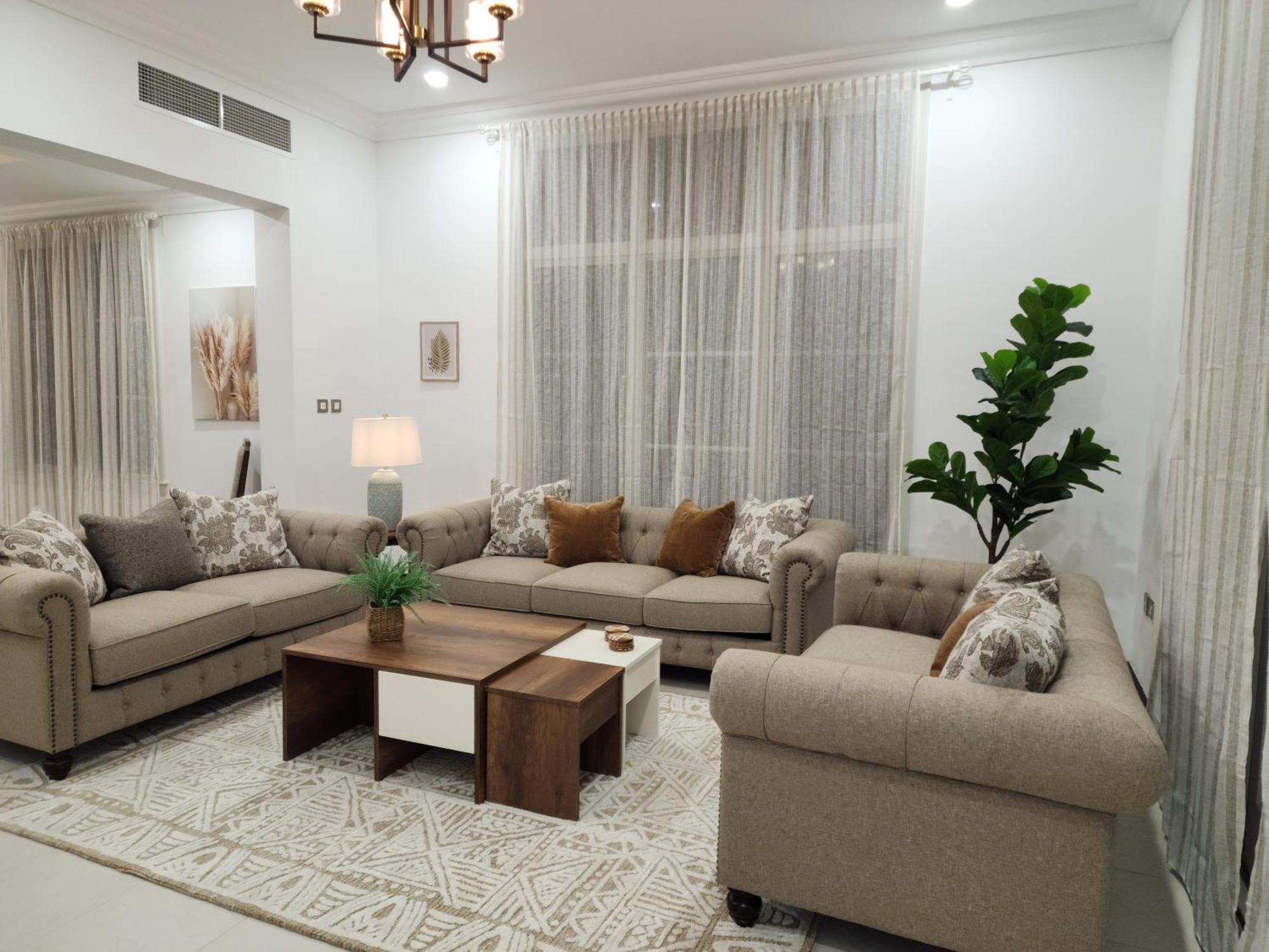 Whispering Pines Jumeirah Golf Estates By Golden Casa Villa Dubai