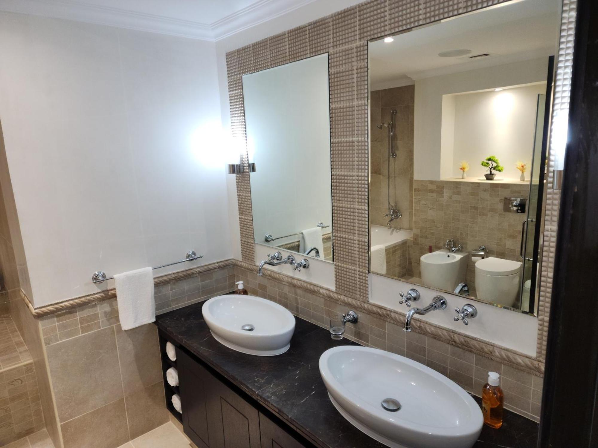 Whispering Pines Jumeirah Golf Estates By Golden Casa Villa *