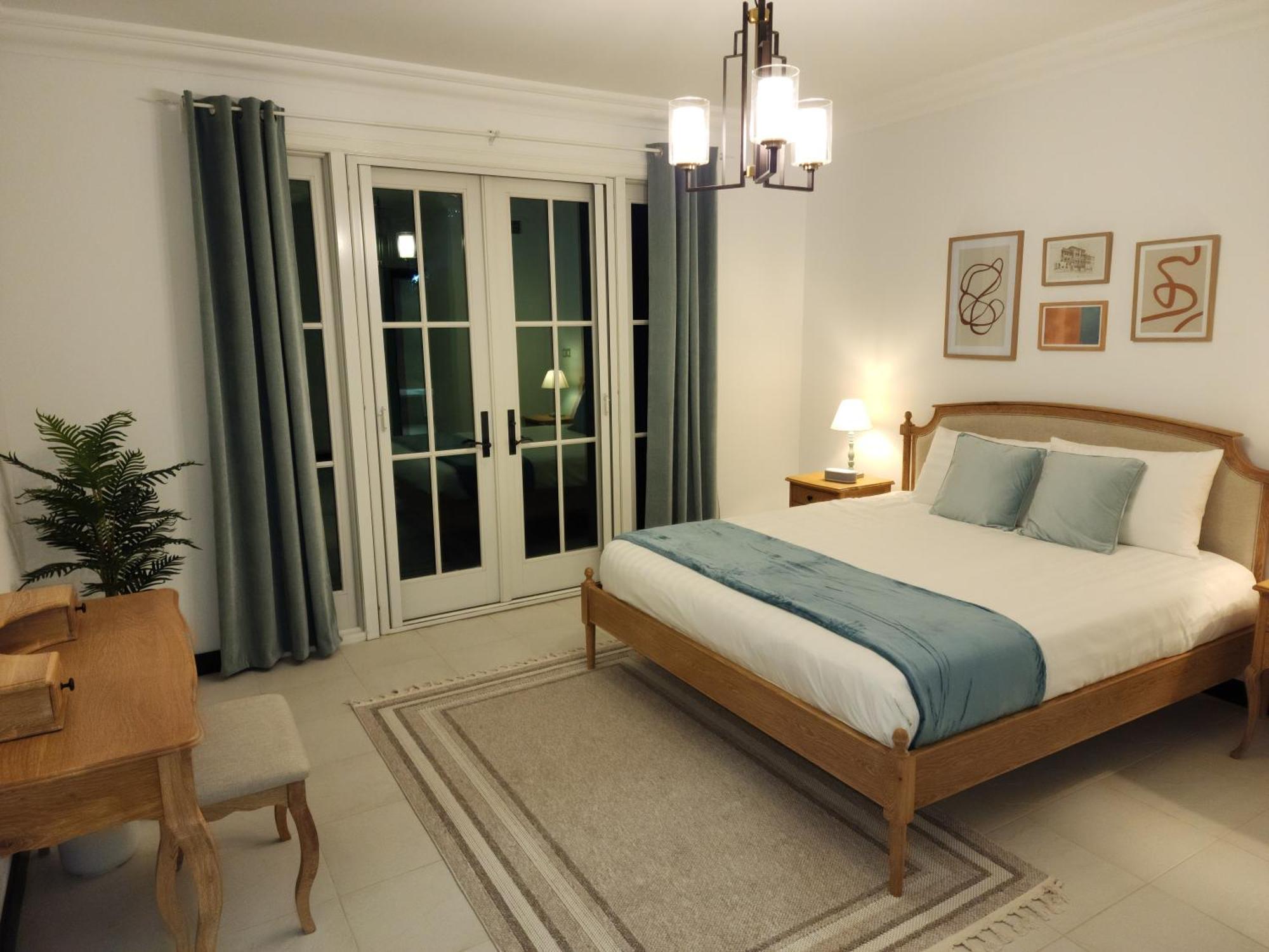 Whispering Pines Jumeirah Golf Estates By Golden Casa Dubai