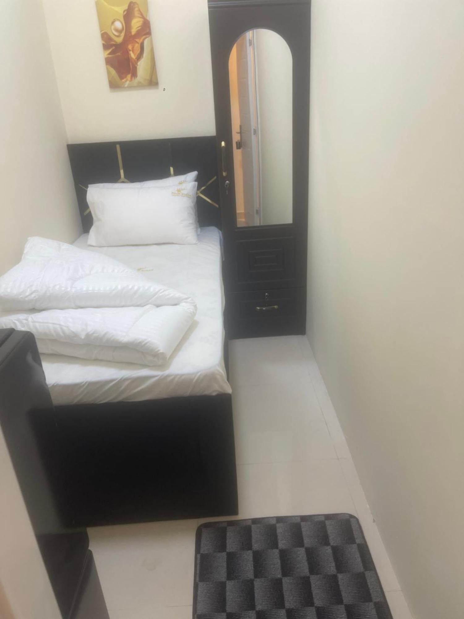 Four Stars Dubai