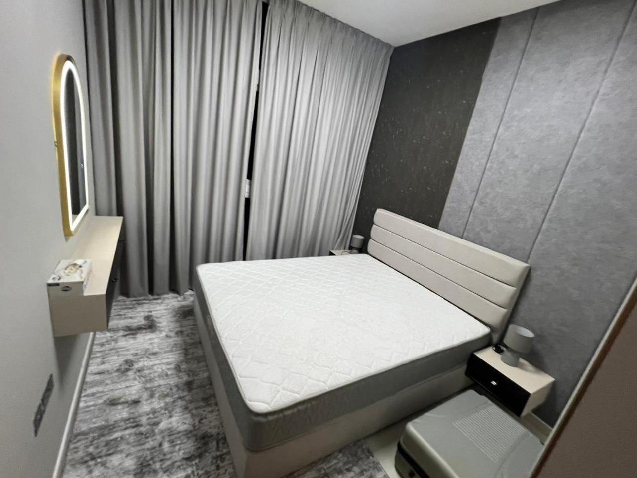 Villa 3 Bedroom Family Friendly In Damac Hills 2 *